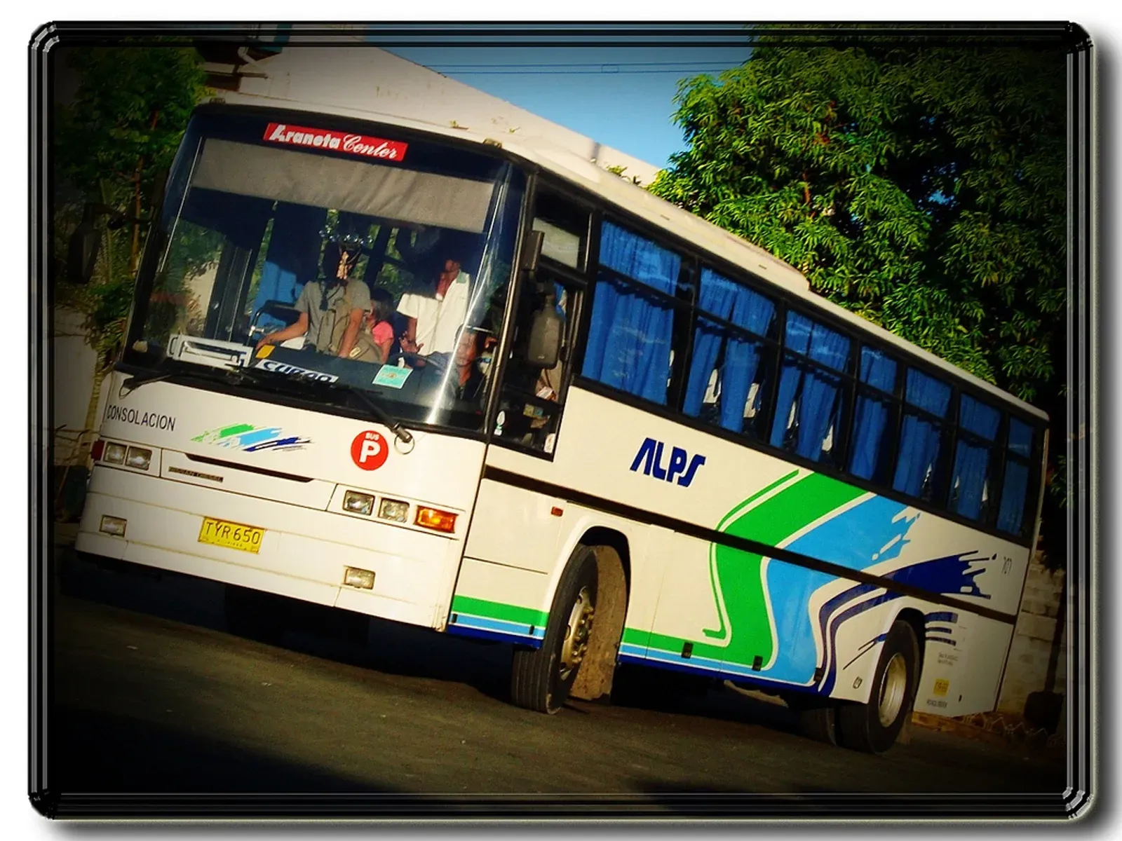 . ALPS The Bus, Incorporated - Nissan Diesel SR Euro - 707 a.k.a. Consolacion Taken at Araneta Center Cubao Bus Terminal Station - May 29, 2010 ALPS…