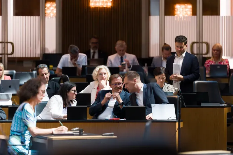 Blick in den Plenarsaal des Nationalrats während einer Sitzung