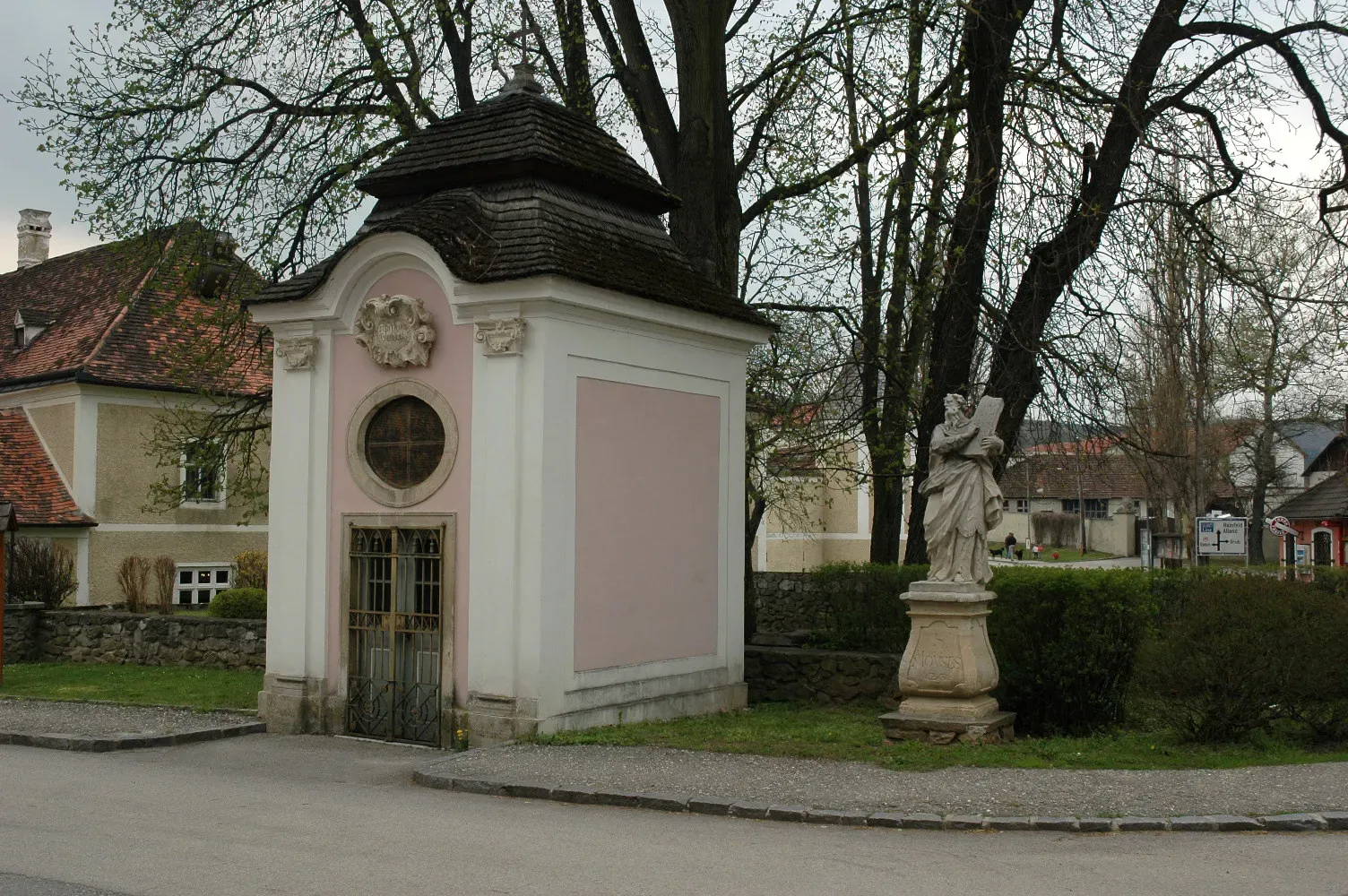 Stift Heiligenkreuz im Wienerwald - ursprünglicher Standort der Intentionskapelle. Sie befand sich auf diesem Platz von ca. 1830 bis Juni 2006.